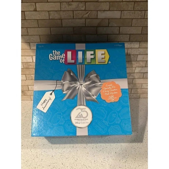 Disney Vacation Club 25th Anniversary Member Exclusive THE GAME OF LIFE bh - Picture 1 of 5